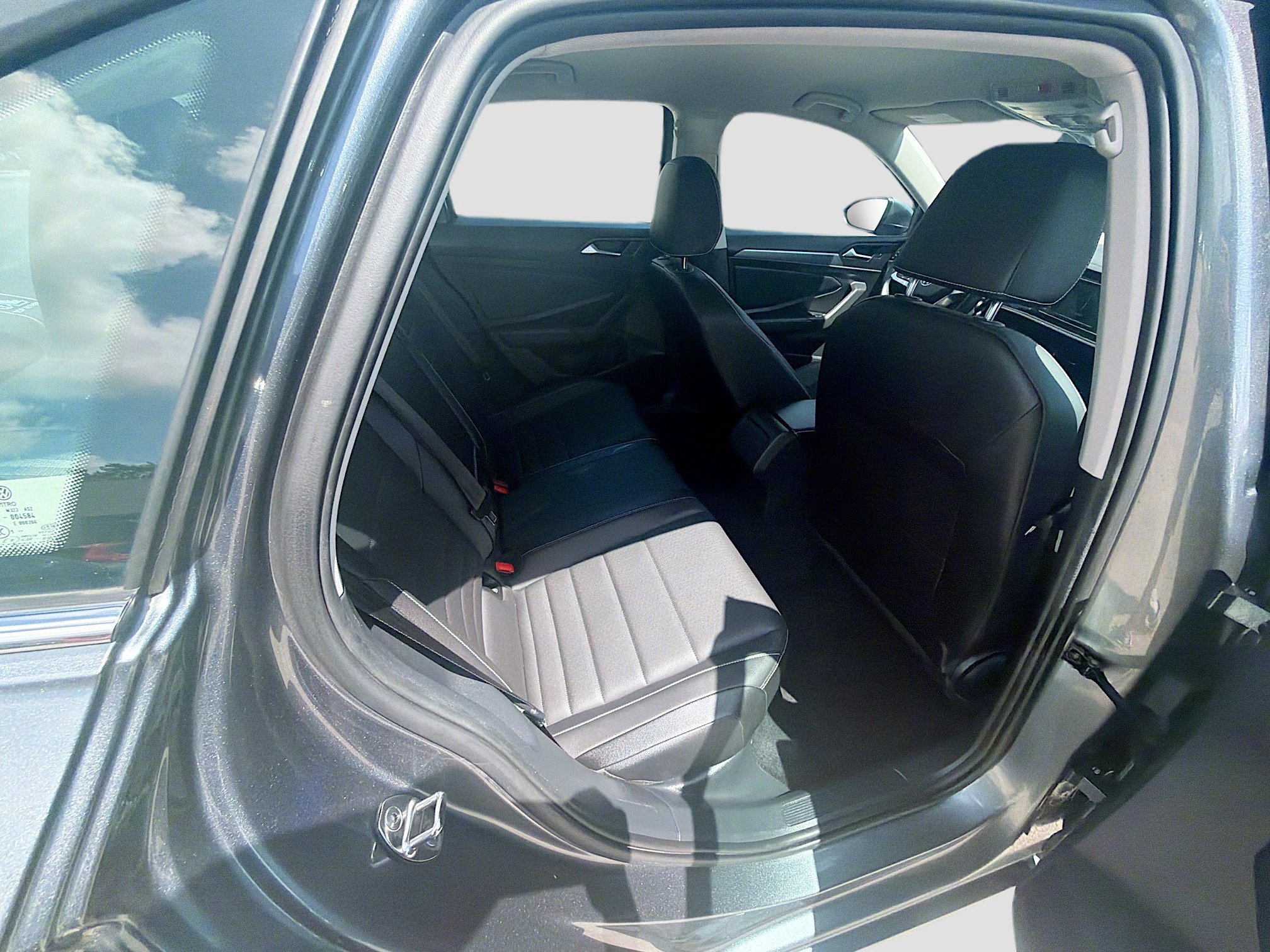 Used 2022 Volkswagen Jetta SE FWD image 27