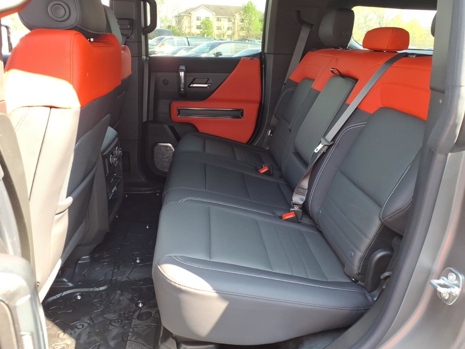 New 2026 GMC Hummer EV 3X w/ Carbon Fiber Edition Package AWD/4WD image 6