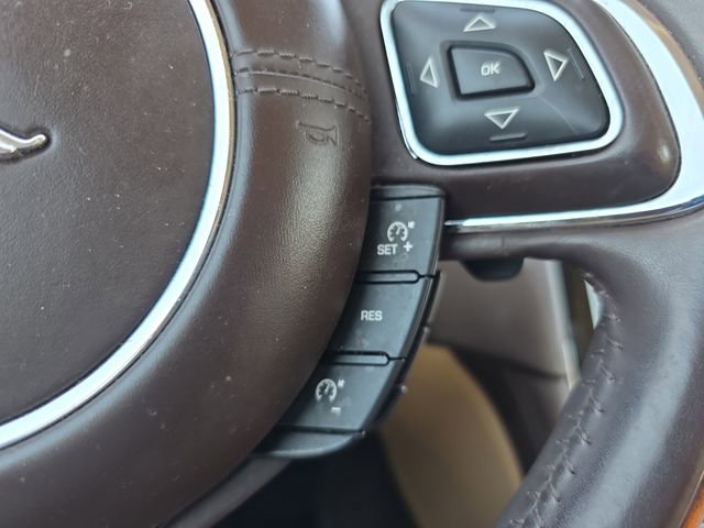 Used 2017 Jaguar XJ R-Sport image 20