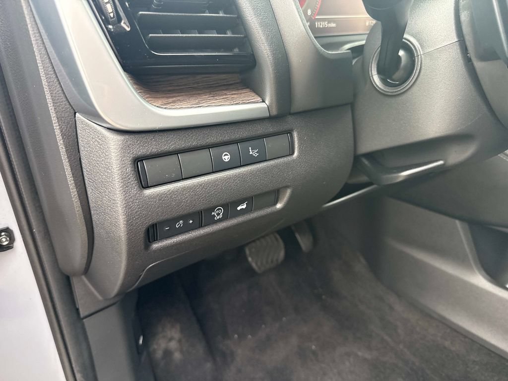Certified 2024 Nissan Rogue Platinum w/ Platinum Premium Package AWD/4WD image 21