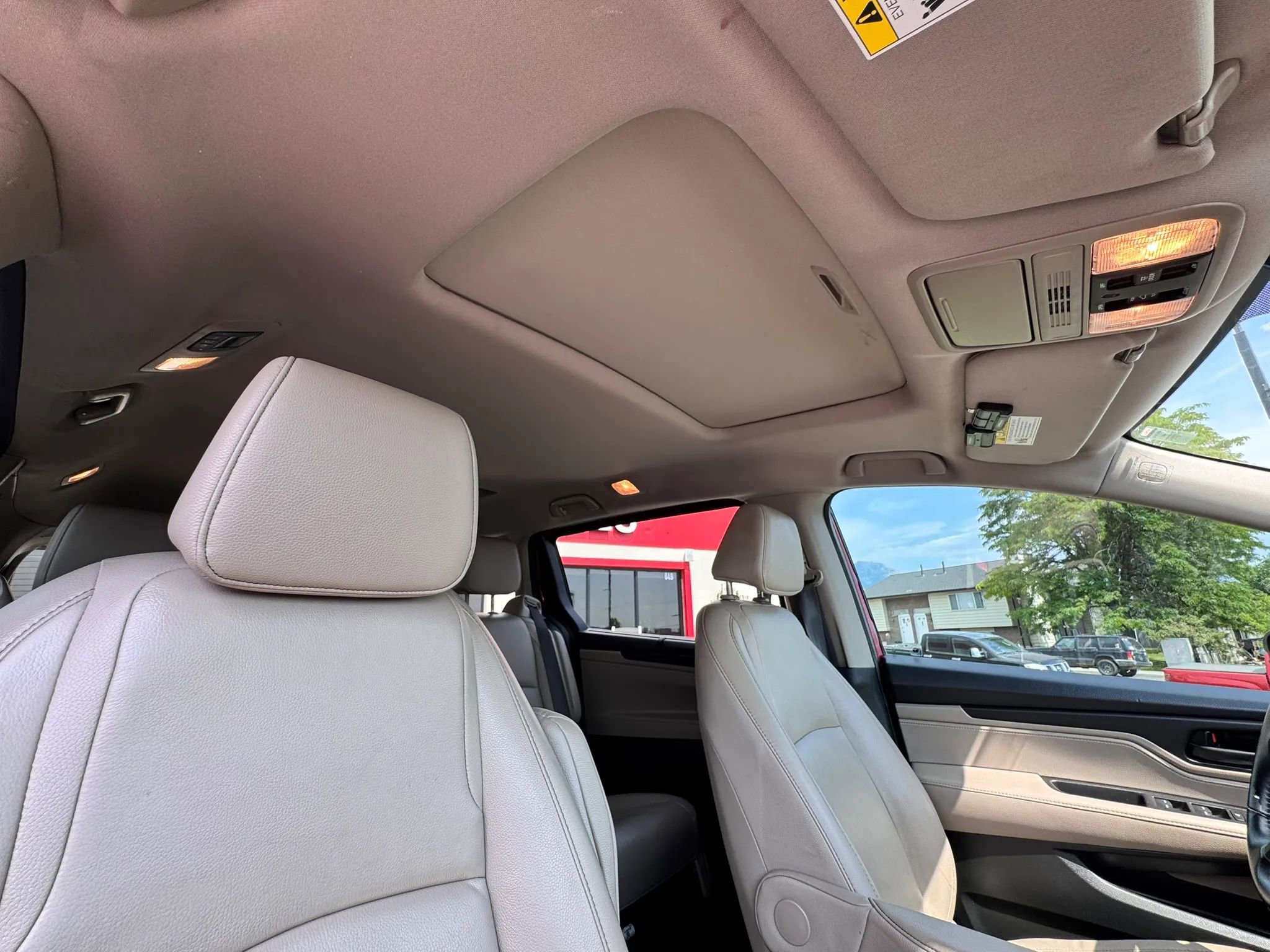 Used 2022 Honda Odyssey EX-L image 35