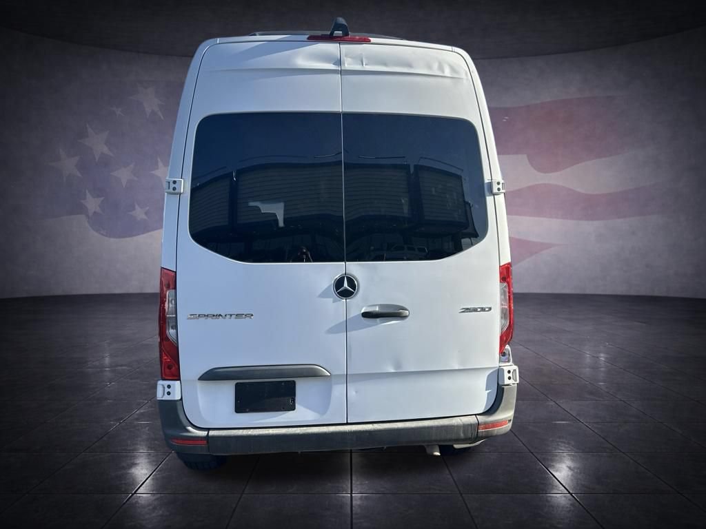 Used 2019 Mercedes-Benz Sprinter 2500 image 7