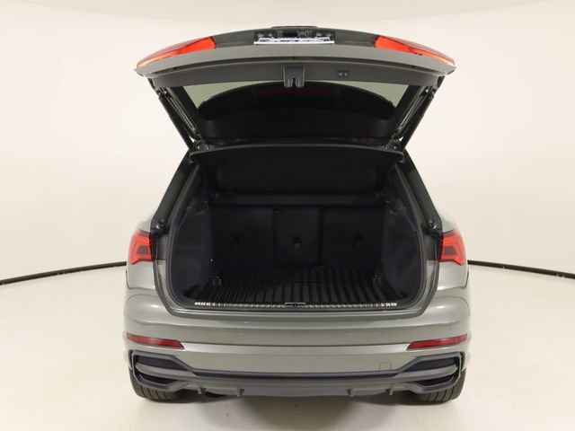 Certified 2023 Audi Q3 2.0T Premium Plus w/ Premium Plus Package AWD/4WD image 23
