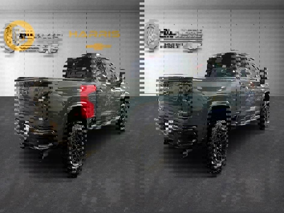 New 2026 Chevrolet Silverado 2500 ZR2 image 2