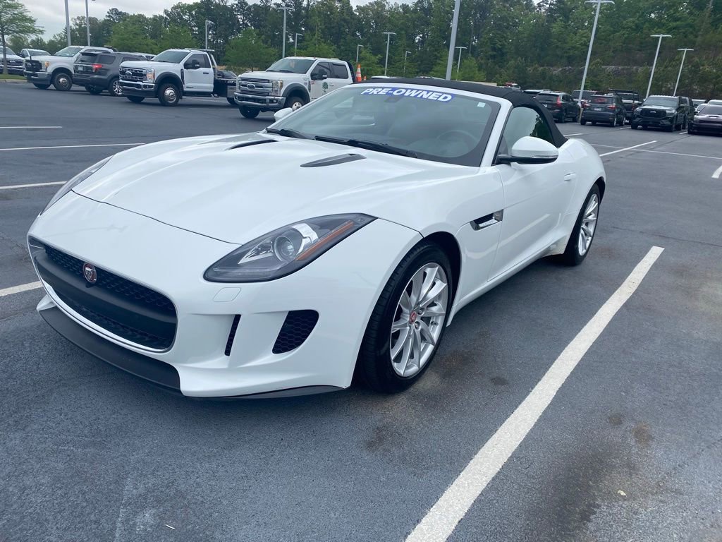 Used 2016 Jaguar F-TYPE Convertible image 3
