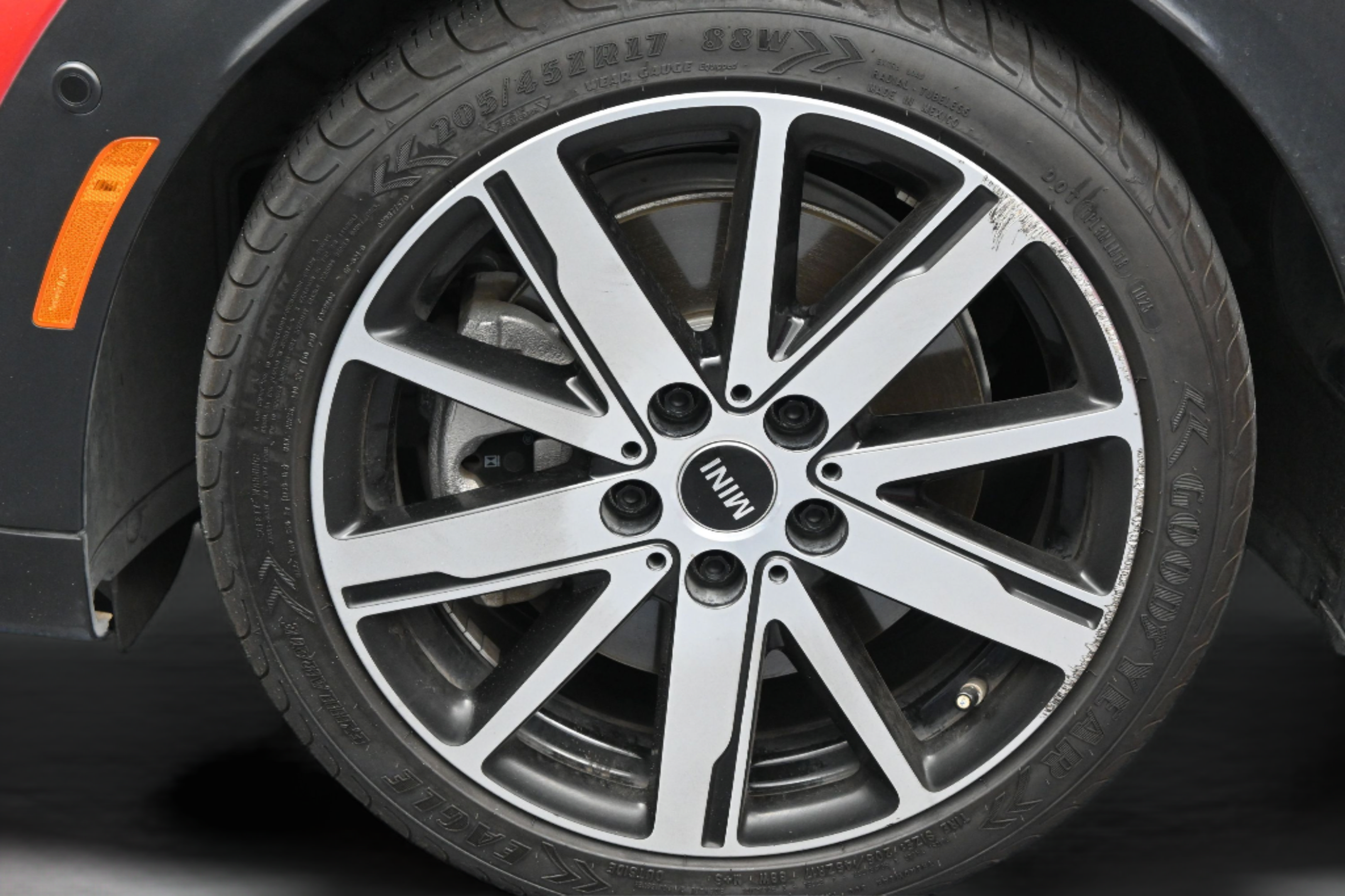 Used 2024 MINI Cooper S FWD image 10