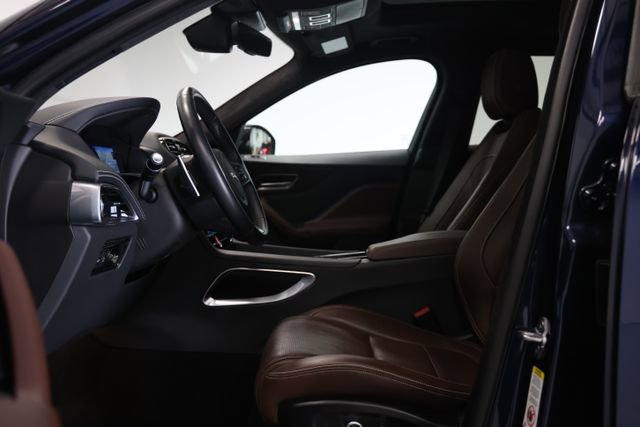 Used 2020 Jaguar F-PACE S AWD/4WD image 21