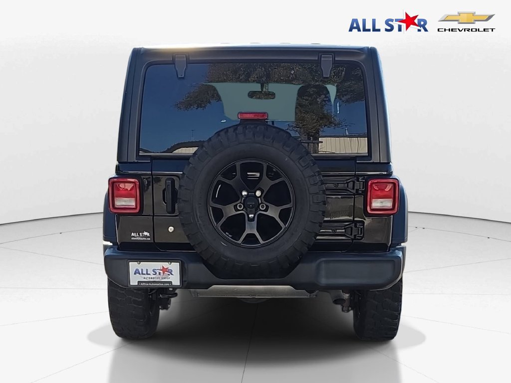 Used 2022 Jeep Wrangler Unlimited Sport AWD/4WD image 4