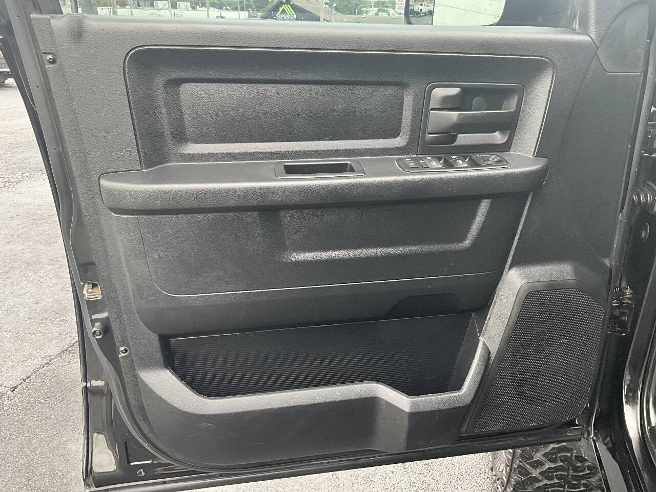 Used 2015 RAM 2500 Tradesman w/ Chrome Appearance Group AWD/4WD image 21