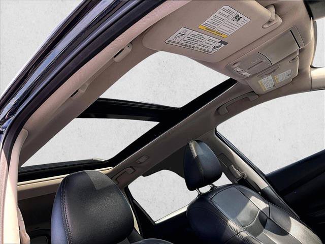 Used 2019 Nissan Rogue SL w/ Premium Package FWD image 17