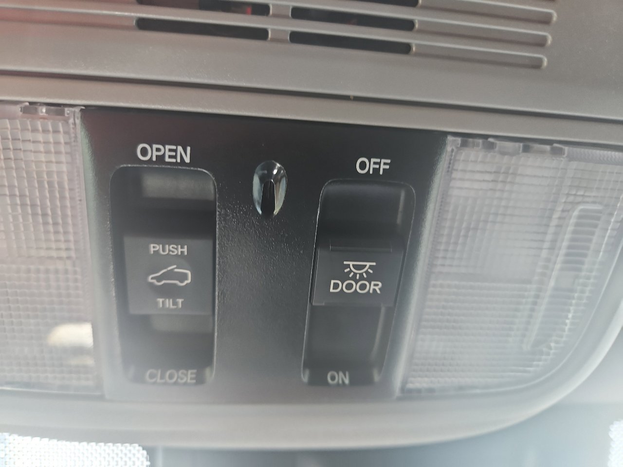 Used 2019 Honda Odyssey EX-L image 22