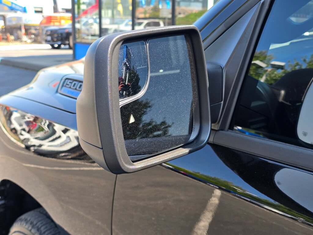 Used 2025 RAM 1500 Tradesman AWD/4WD image 10