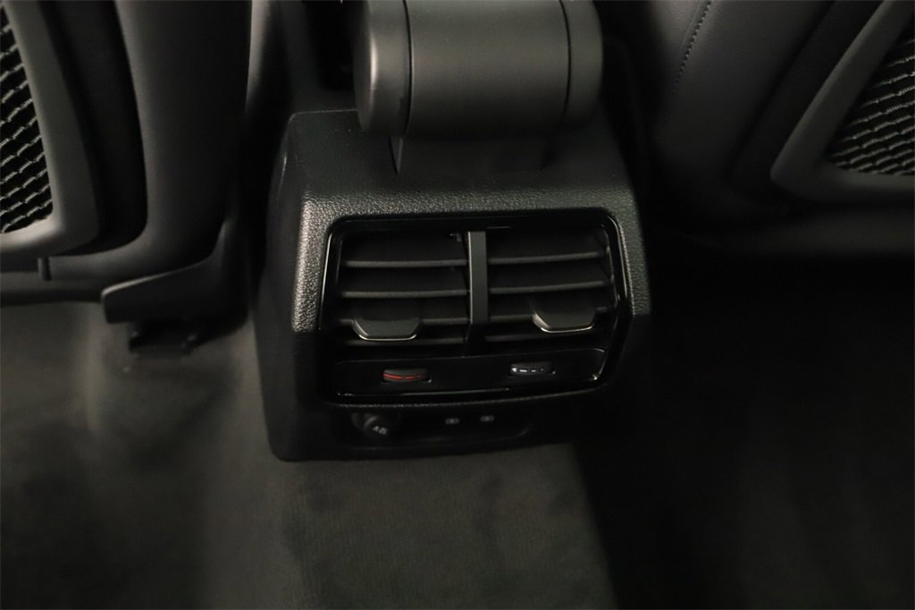 New 2025 Audi Q3 2.0T Premium image 22