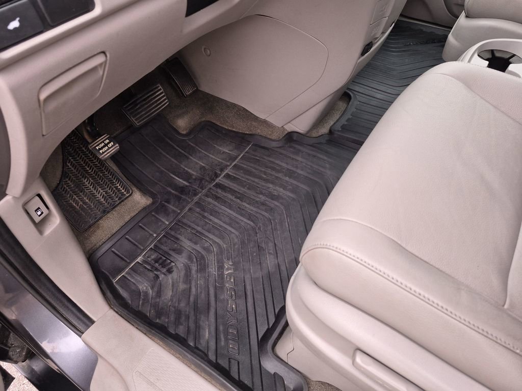 Used 2017 Honda Odyssey EX-L image 19