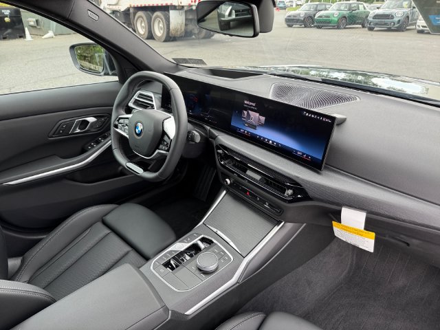 Certified 2026 BMW 330i xDrive Sedan w/ Premium Package AWD/4WD image 17