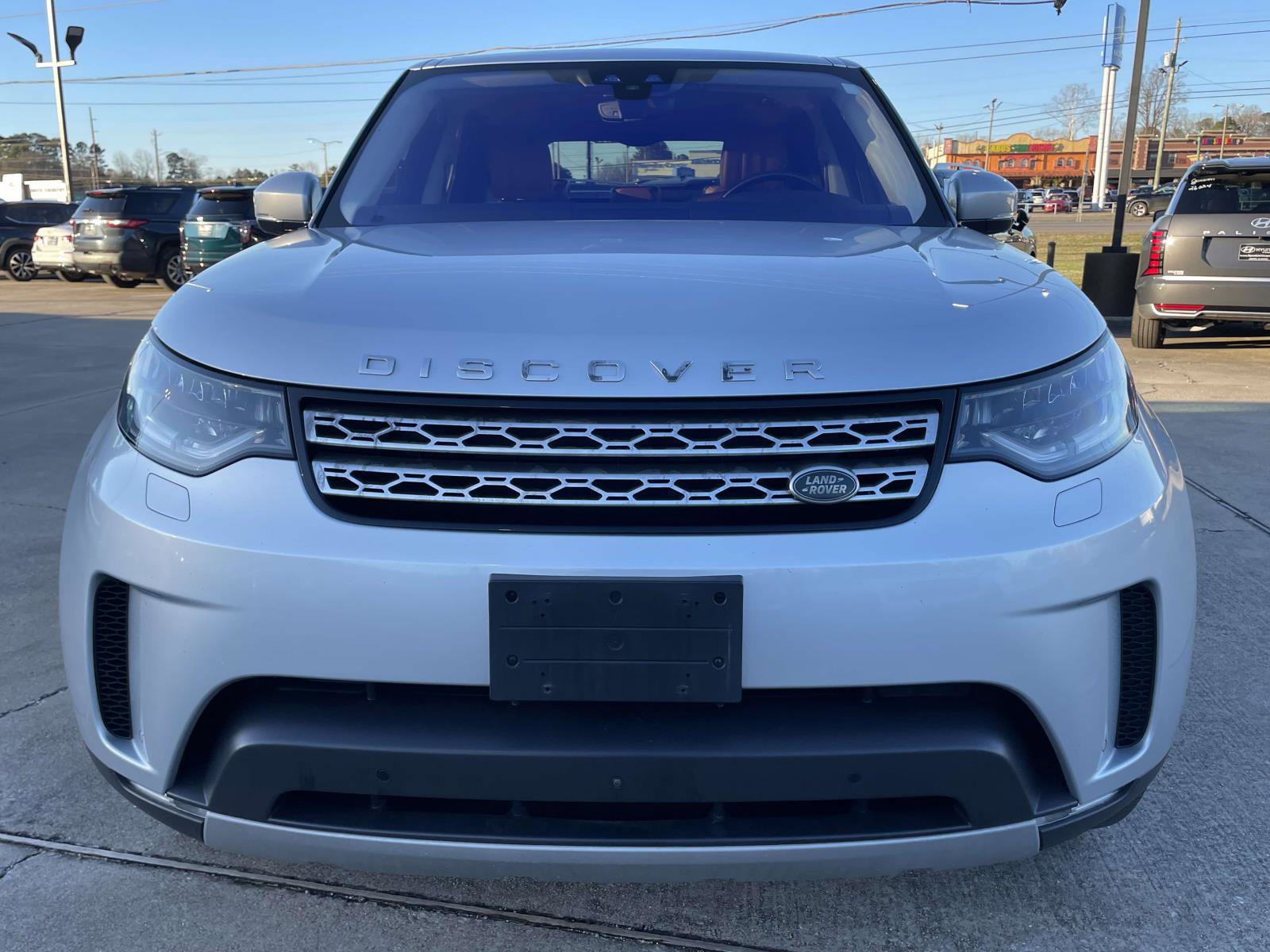 Used 2017 Land Rover Discovery HSE Luxury image 6