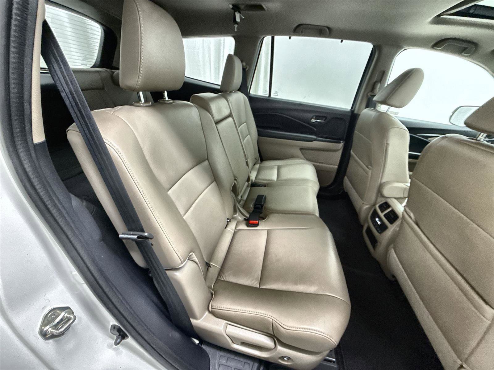Used 2019 Honda Pilot EX-L image 33