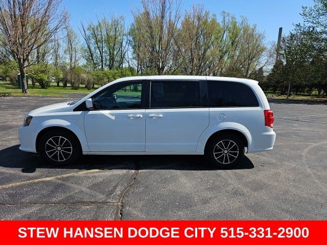Used 2019 Dodge Grand Caravan GT image 1