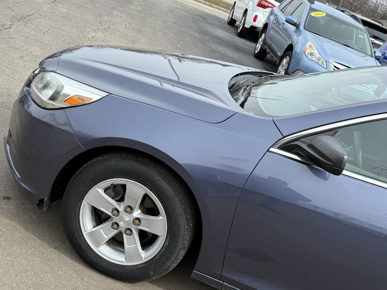 Used 2015 Chevrolet Malibu LS FWD image 3