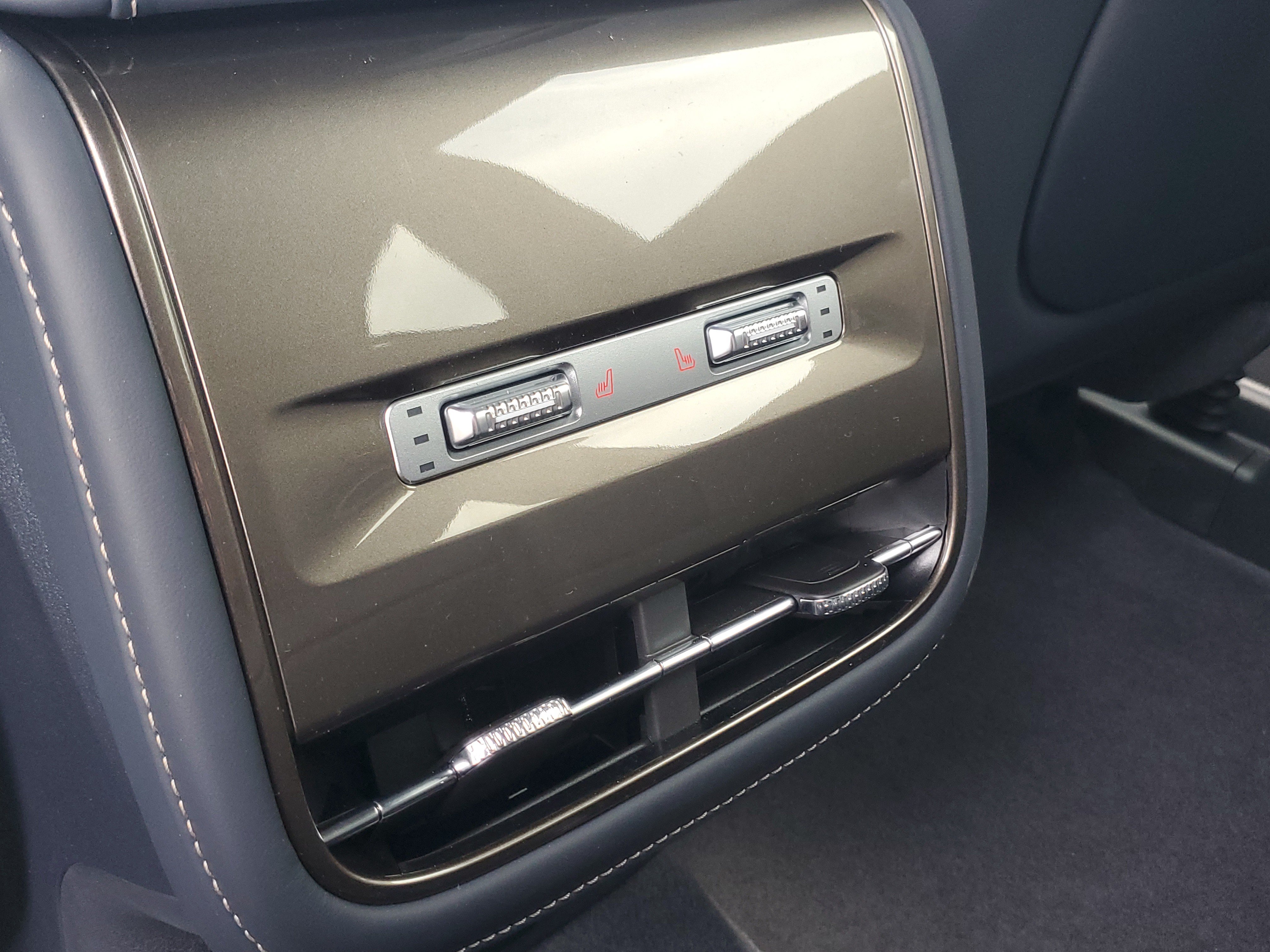 New 2026 Lincoln Nautilus Black Label AWD/4WD image 30