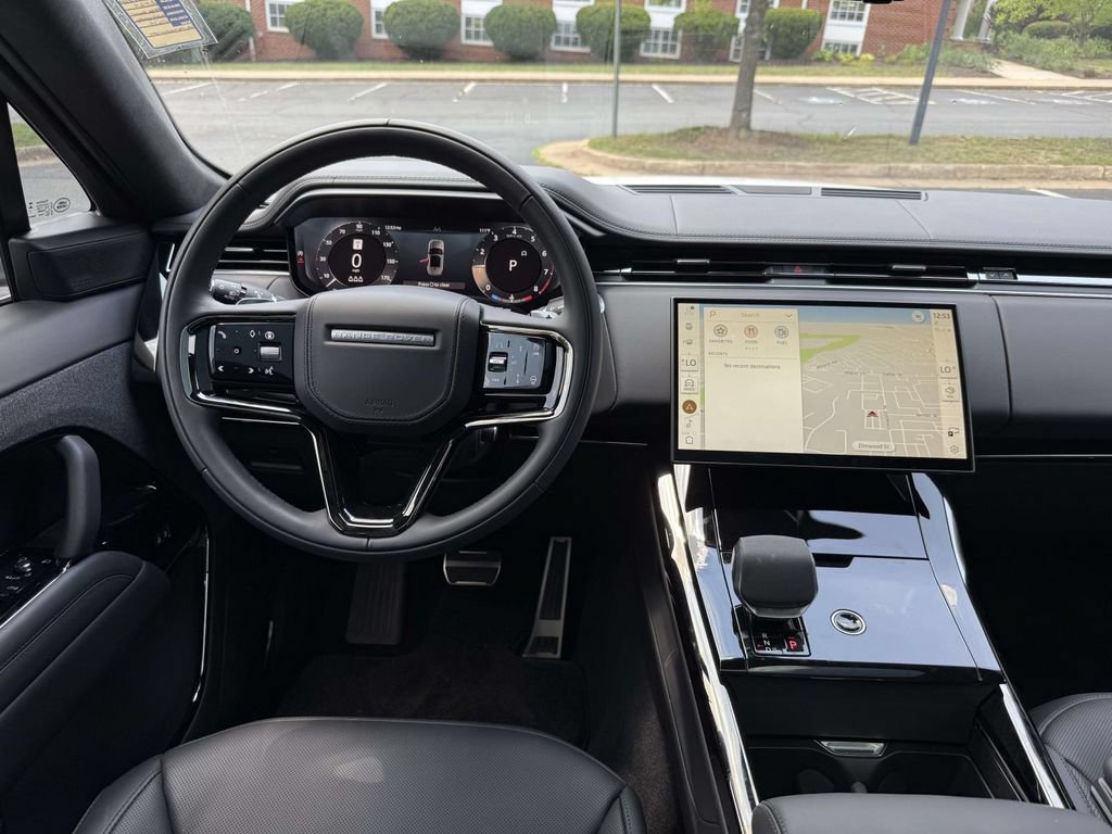 Used 2025 Land Rover Range Rover Sport Autobiography AWD/4WD image 8