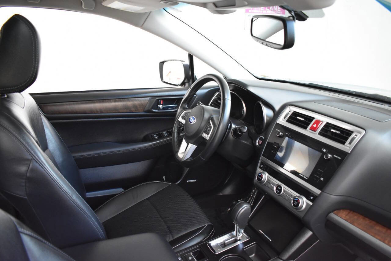 Used 2016 Subaru Outback 3.6R Limited image 14