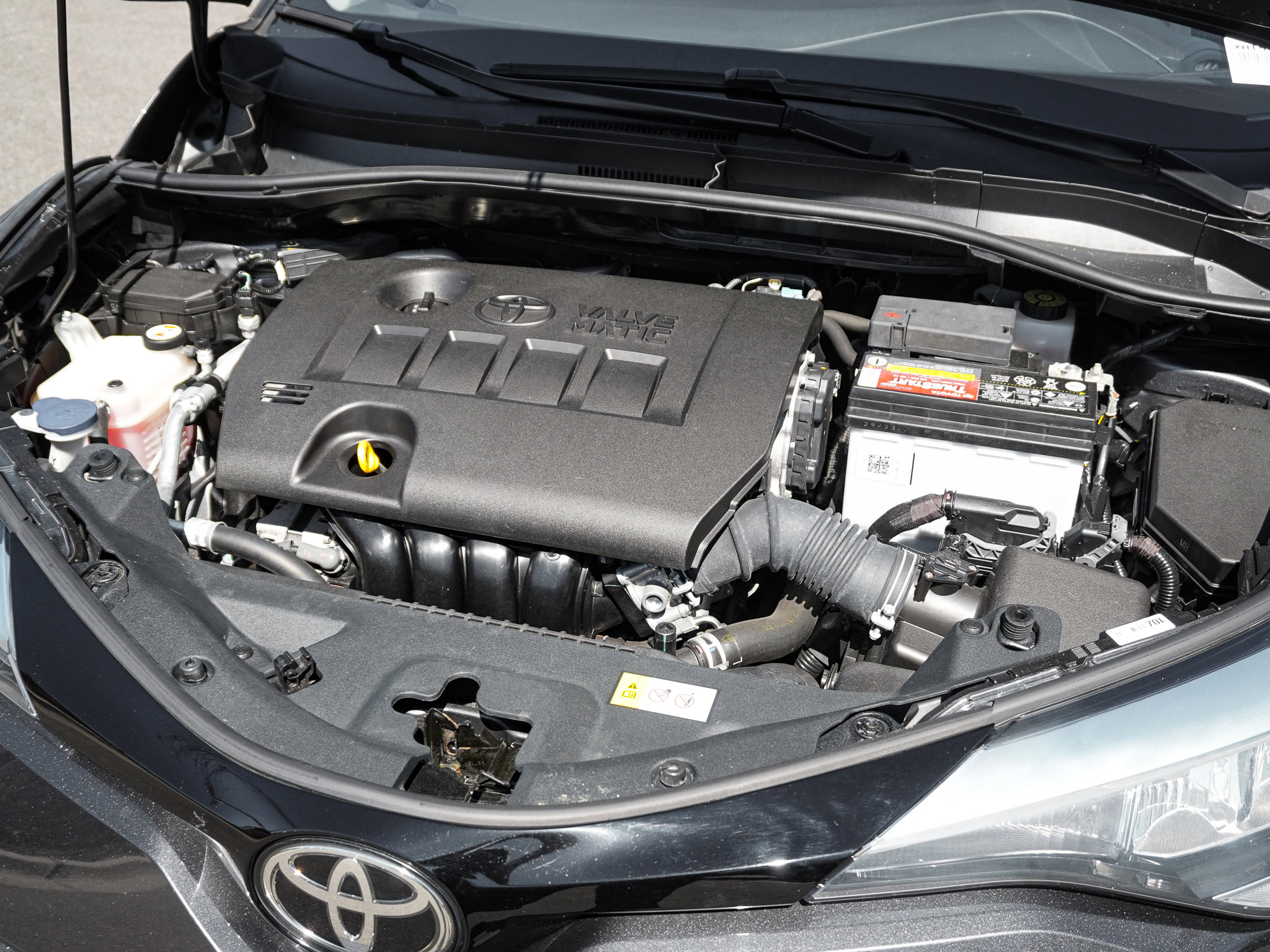 Used 2020 Toyota C-HR LE image 35