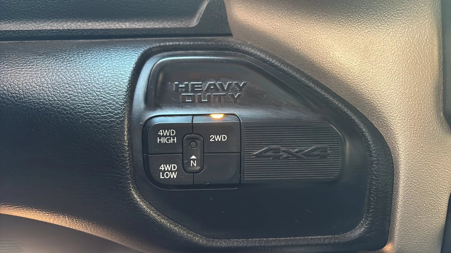Used 2019 RAM 2500 Laramie AWD/4WD image 25