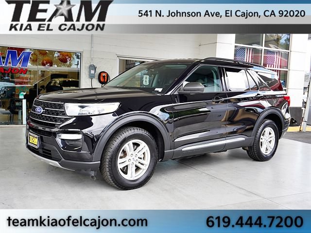 Used 2023 Ford Explorer XLT w/ Equipment Group 202A AWD/4WD image 5