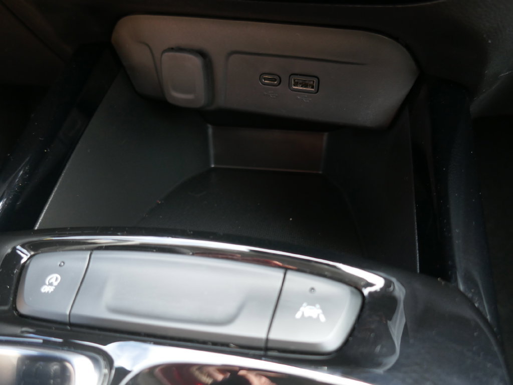 Certified 2026 Chevrolet Trax LT FWD image 27