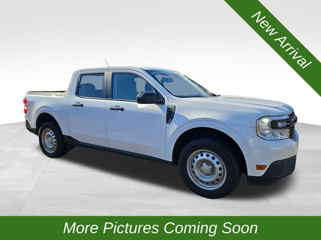 Used 2022 Ford Maverick XL image 1