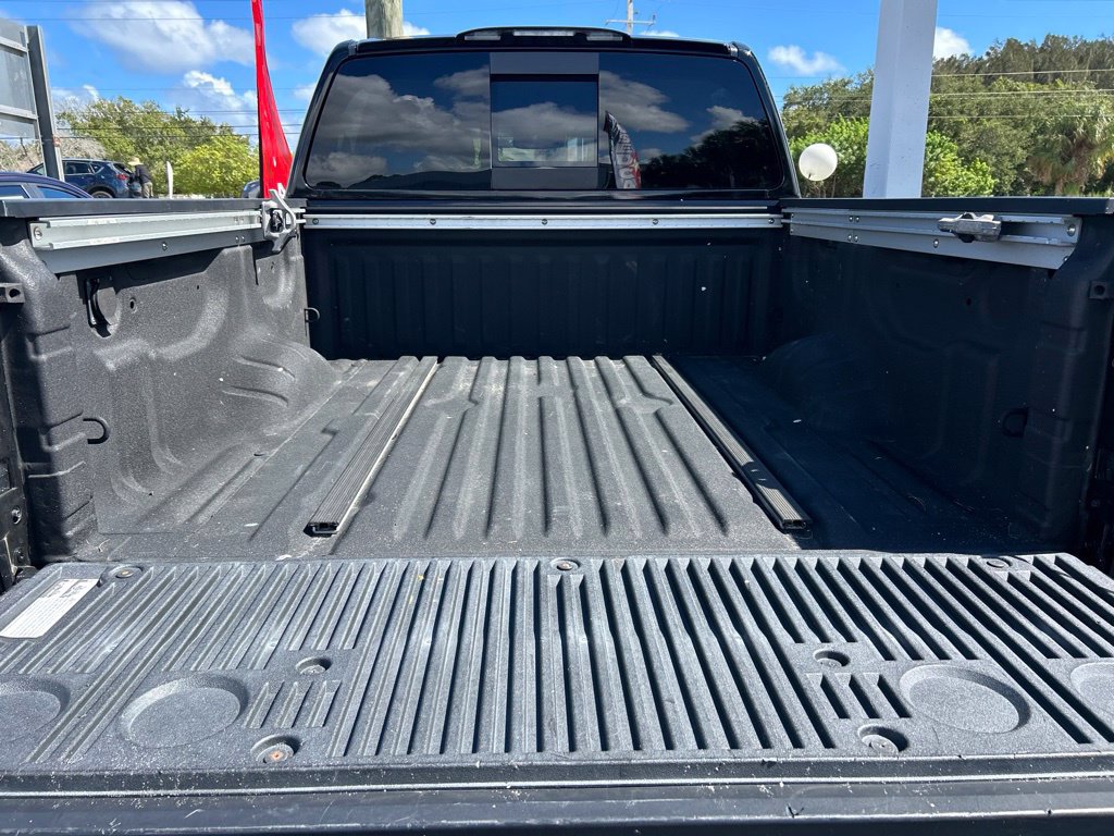 Used 2021 Nissan Titan SV w/ SV Convenience Package AWD/4WD image 50