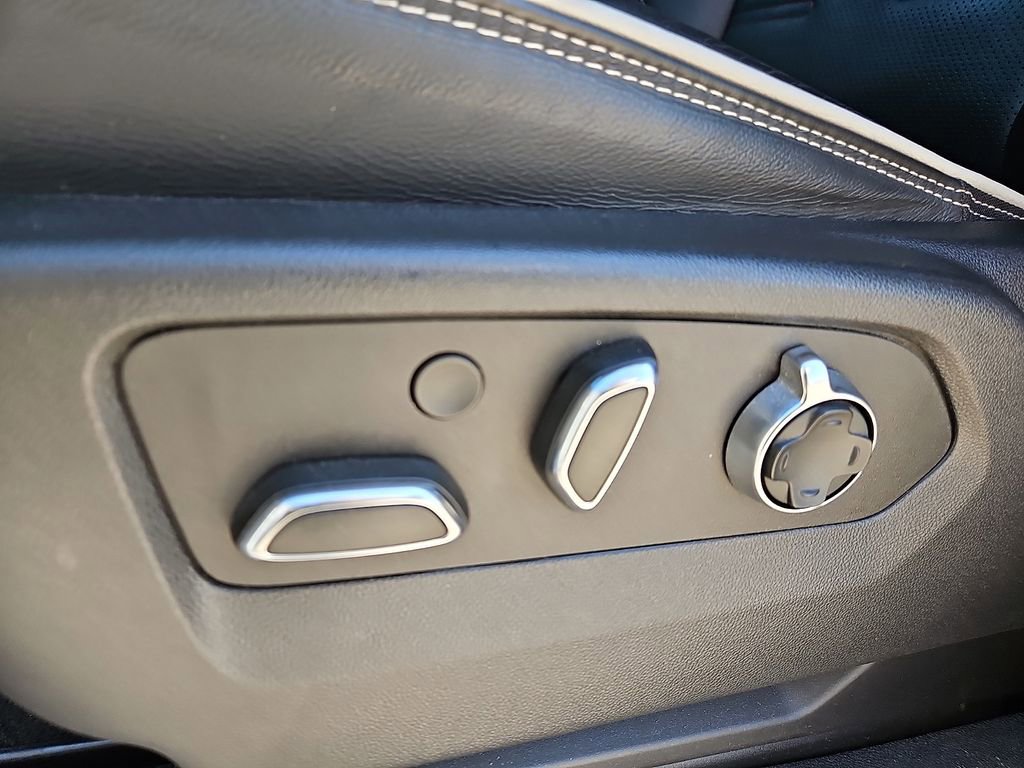 Used 2022 GMC Sierra 1500 AT4X AWD/4WD image 14