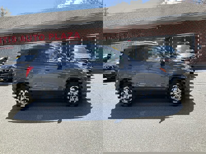 Used 2020 Chevrolet Trax LS w/ Tint and Cruise Package AWD/4WD image 4