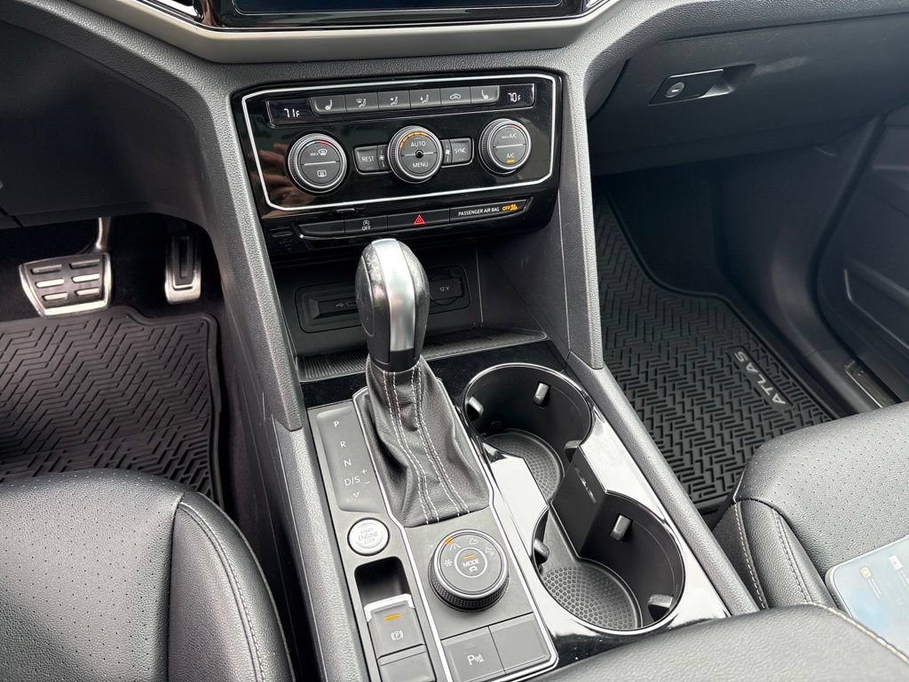 Used 2022 Volkswagen Atlas SEL R-Line AWD/4WD image 22