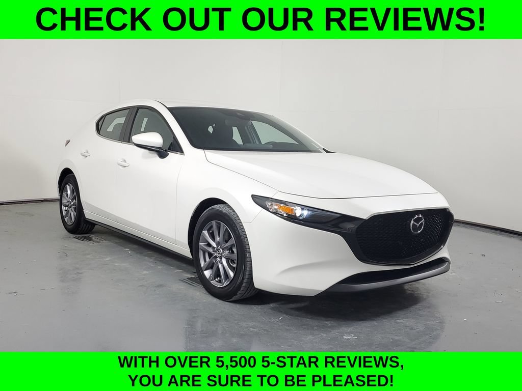Used 2022 MAZDA MAZDA3 s FWD image 3