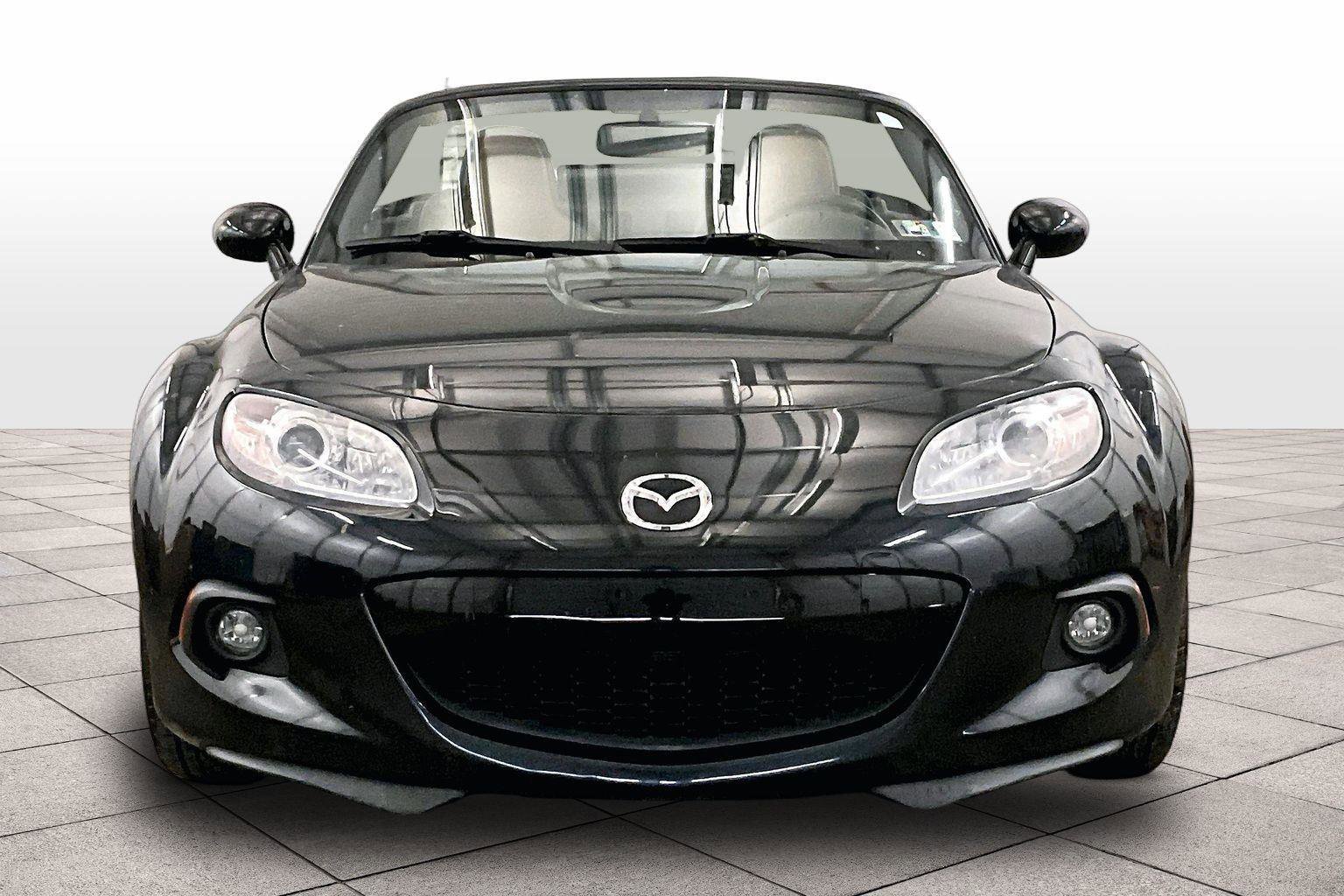 Used 2015 MAZDA MX-5 Miata Grand Touring image 4