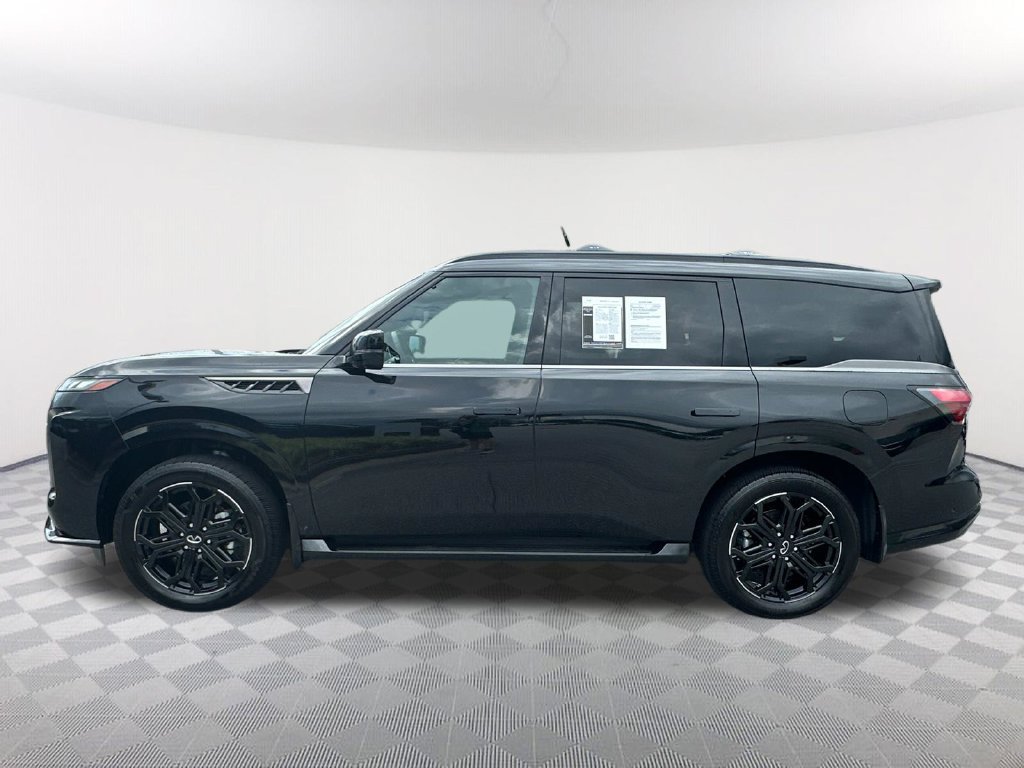 Certified 2026 INFINITI QX80 4WD w/ Sport Exterior Package image 8
