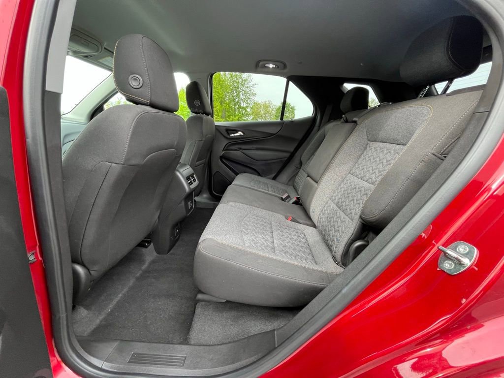 Used 2023 Chevrolet Equinox LT FWD image 17