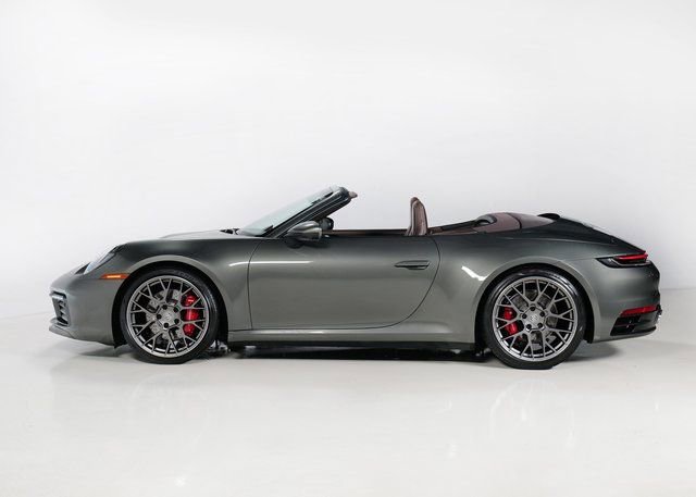 Used 2021 Porsche 911 Carrera S image 7
