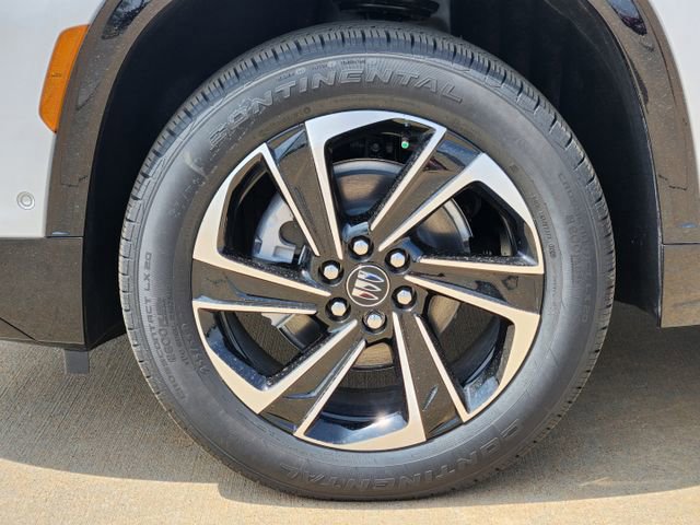 New 2025 Buick Enclave Sport Touring w/ Super Cruise Package image 16