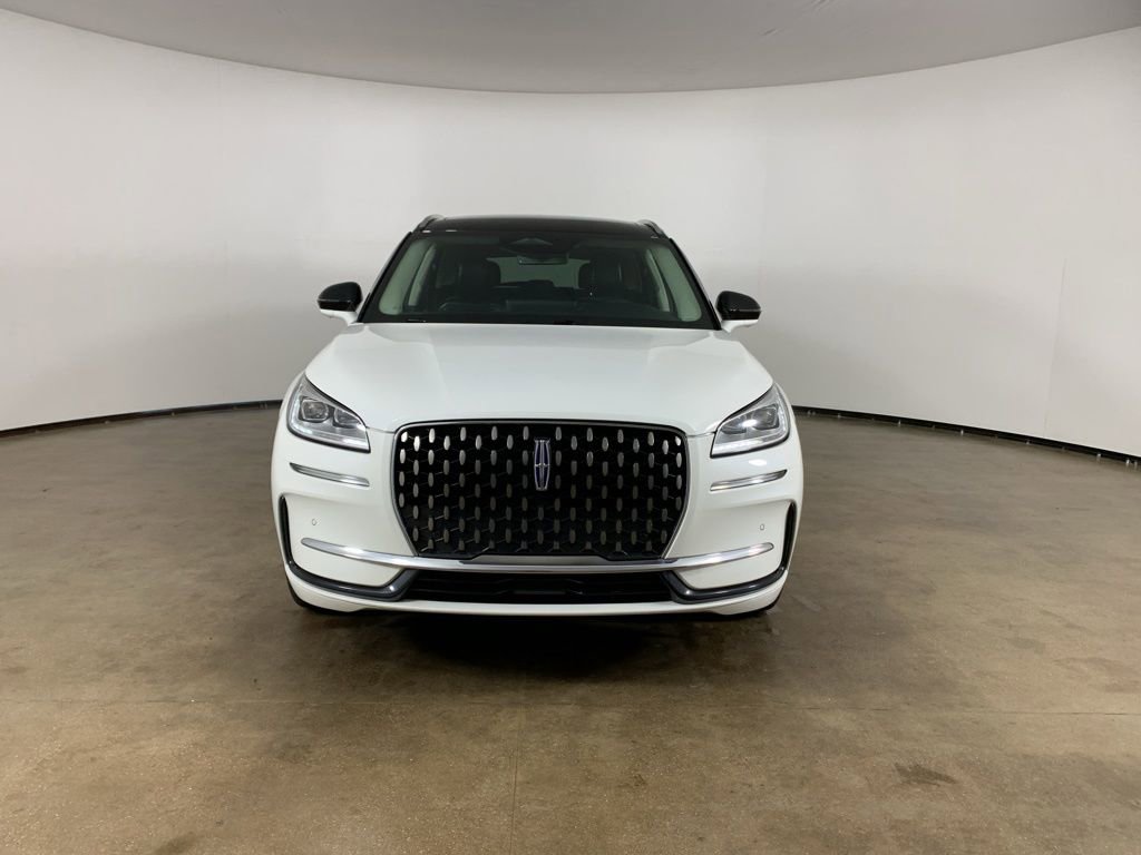 Used 2024 Lincoln Corsair Grand Touring w/ Equipment Group 301A AWD/4WD image 3
