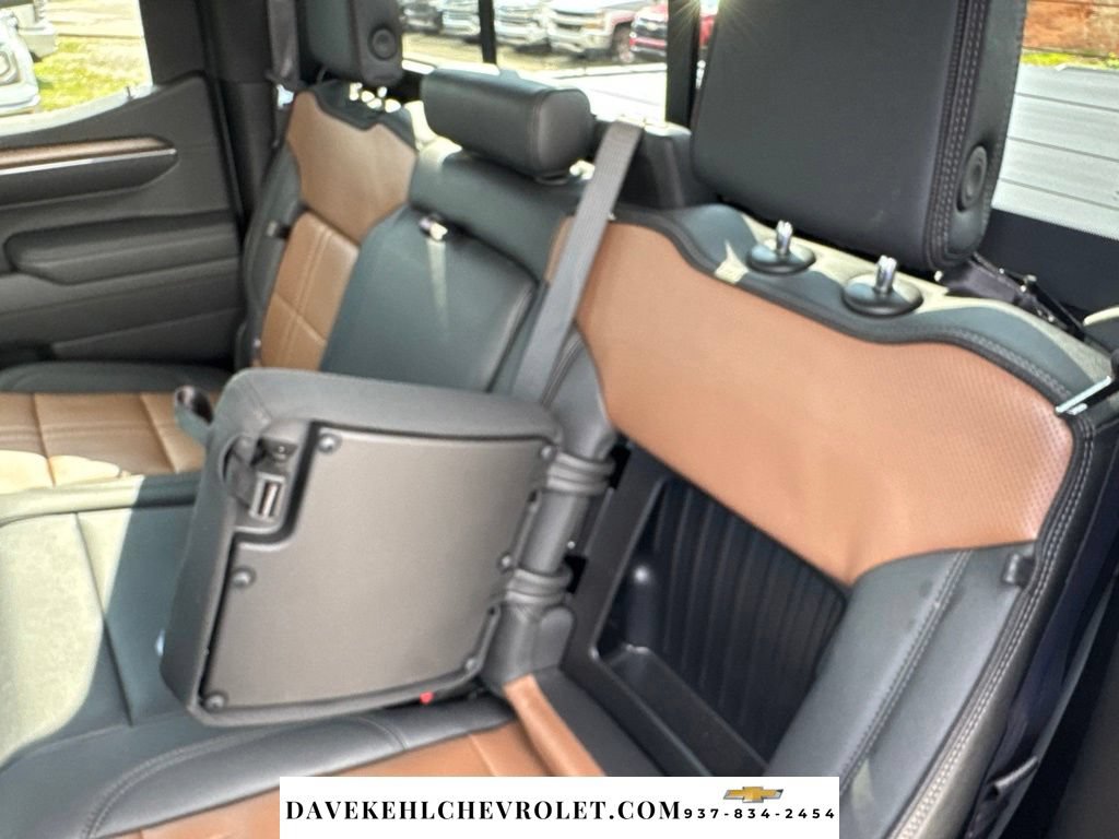 Used 2025 Chevrolet Silverado 1500 High Country w/ High Country Premium Package AWD/4WD image 22