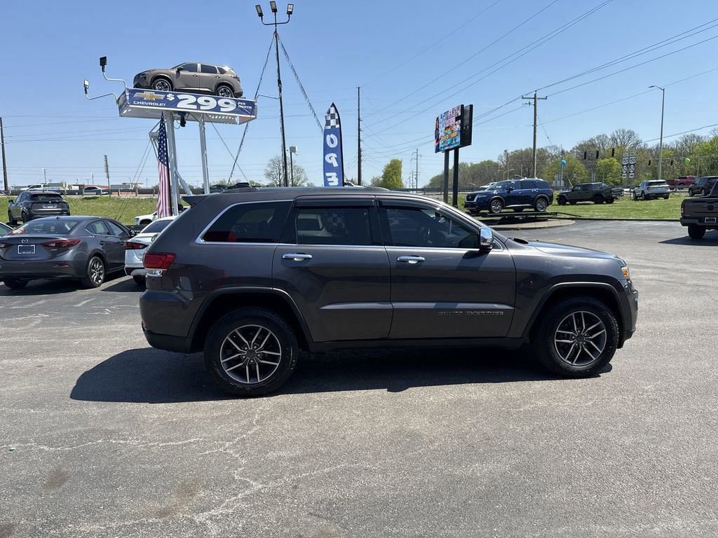 Used 2020 Jeep Grand Cherokee Limited AWD/4WD image 14