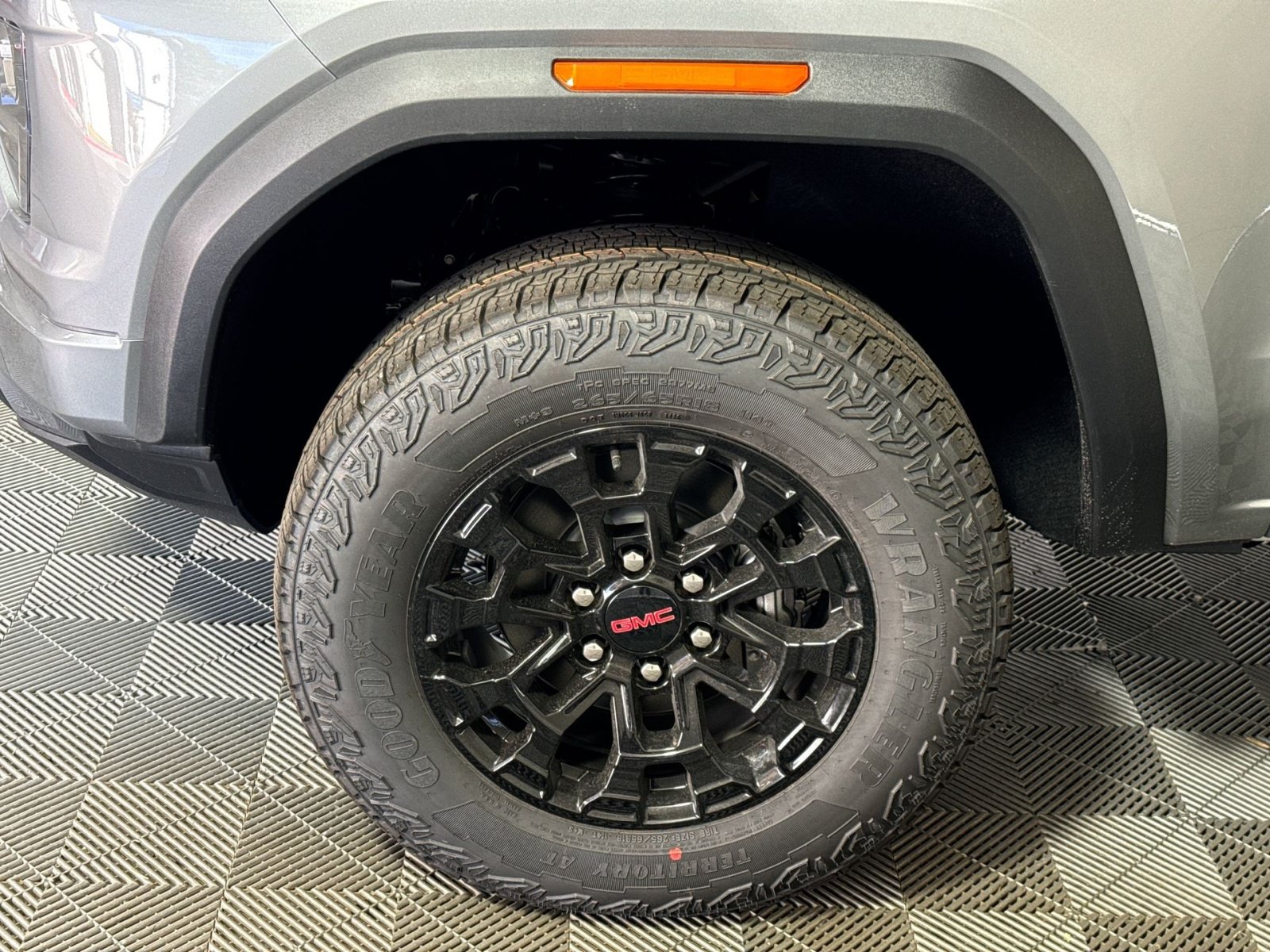 New 2026 GMC Canyon Elevation w/ Convenience Package AWD/4WD image 12
