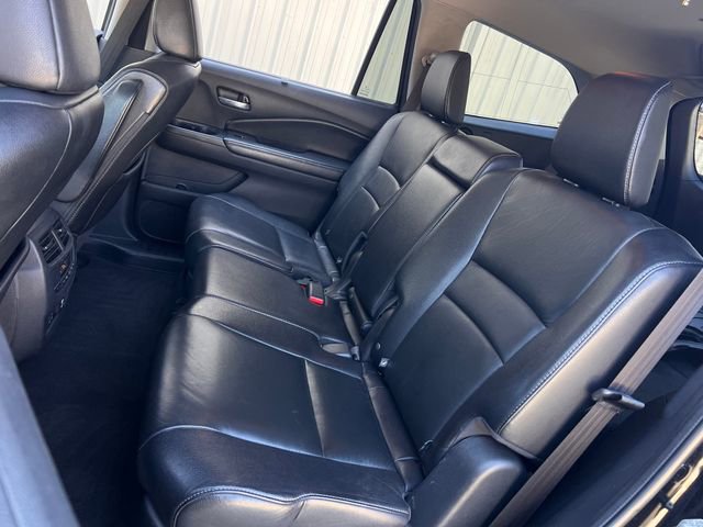 Used 2016 Honda Pilot Touring image 18