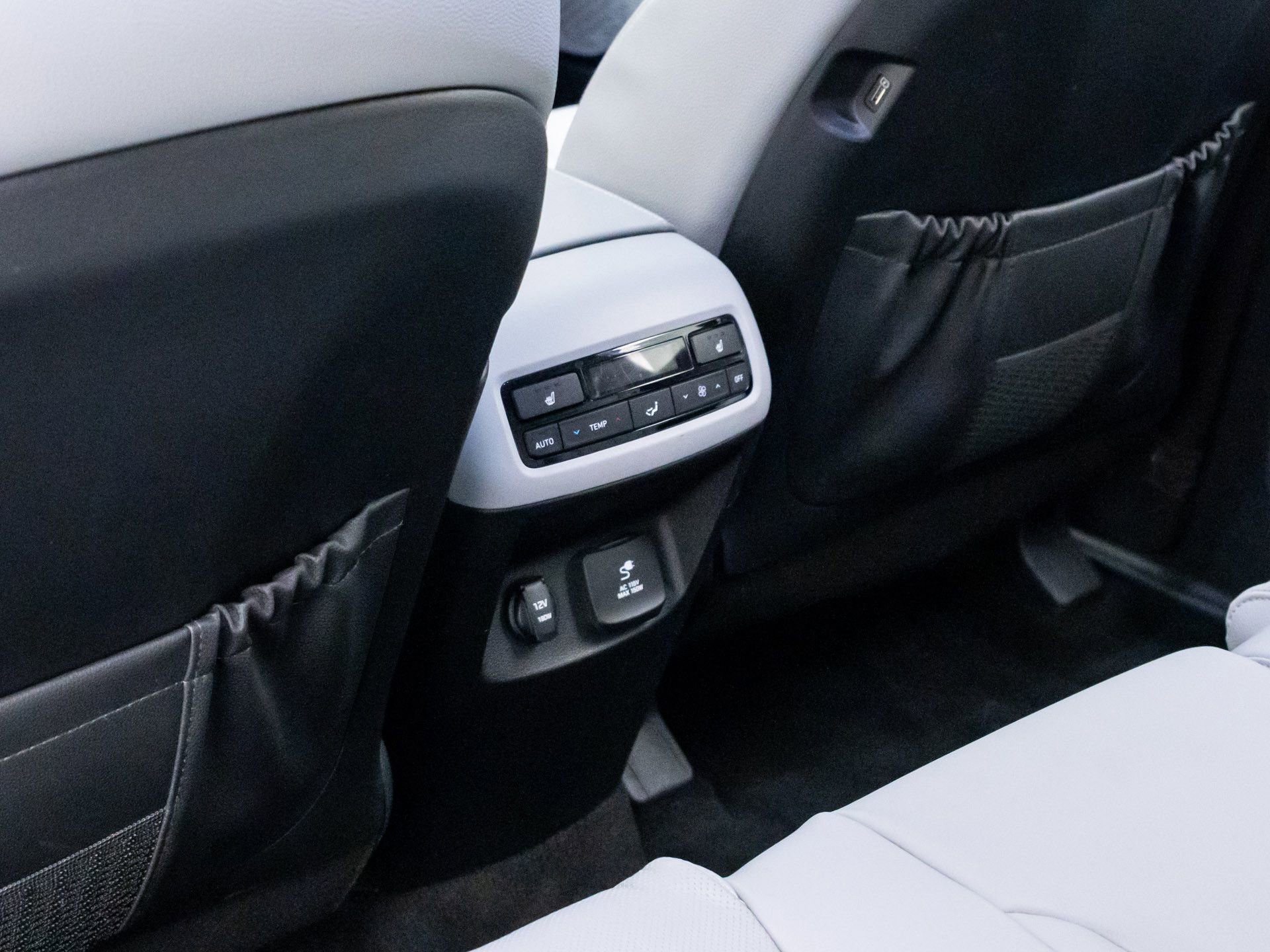 Used 2022 Hyundai Palisade SEL w/ 8P Bench Seat Package image 17