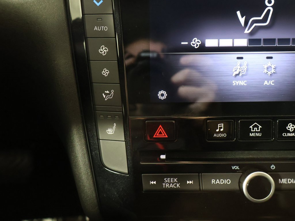 Used 2023 INFINITI QX50 Luxe image 48