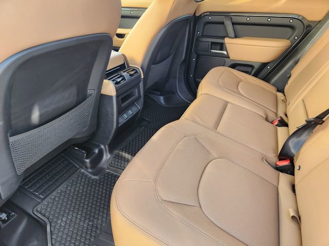 Used 2026 Land Rover Defender 110 S image 20