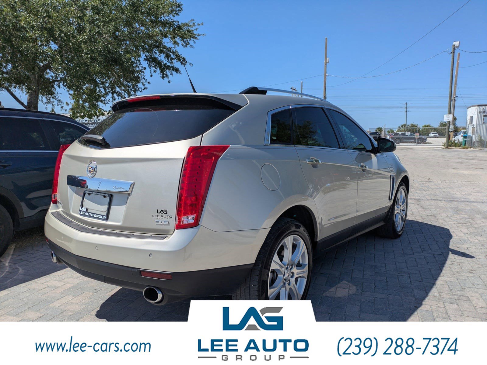 Used 2014 Cadillac SRX Performance w/ Driver Awareness Package image 3